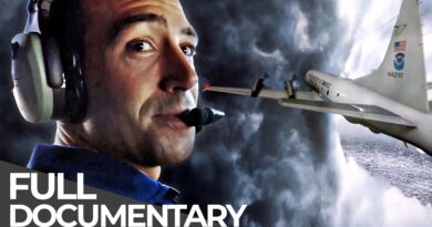 World’s Toughest Flights | The Hurricane Plane: Flying Into the Deadliest Storms | Free Documentary