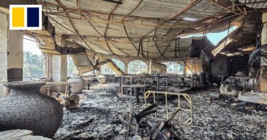 At least 25 die in nightclub fire in India