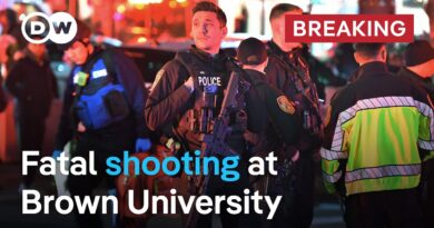 Brown University shooting in the US: 2 dead and 8 wounded as suspect still at large | DW News
