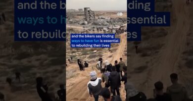 Dozens of bikers are back on Gaza’s sand dunes, bringing back a race halted by the war | DW News