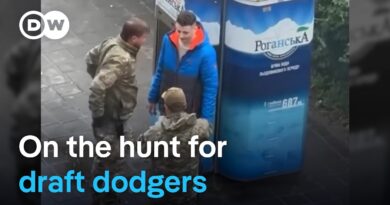 How Ukraine’s TCK Mobilisation Units go after draft dodgers |  DW News
