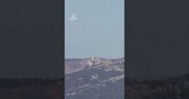 Israel launch several air strikes on southern and eastern Lebanon | AJ #shorts