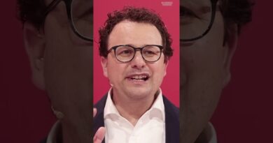 One #Stanford computer science class is teaching students to collaborate with #AI tools.