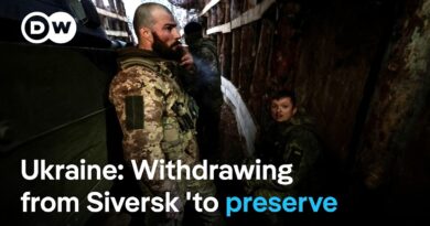 Russian military seizes bastion of Siversk, forcing Ukrainian troops to withdraw | DW News