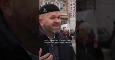 Thousands of Serbians protest government pressure on universities | AJ #shorts