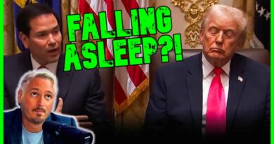Trump Goes On SHOCKINGLY Racist Rant Then FALLS ASLEEP Mid-Meeting | The Kyle Kulinski Show
