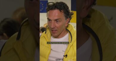 Volunteers build drones for Ukraine | DW News