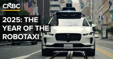 Waymo Leads The 2025 Robotaxi Surge As Zoox Expands And Tesla Races To Catch Up
