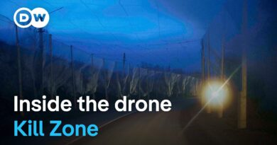 What it’s like to be hunted by a drone | DW News