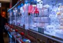 Claw machines take over arcades in Japan
