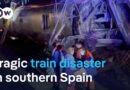Many dead and injured after two trains carrying around 500 people derailed and collided | DW News