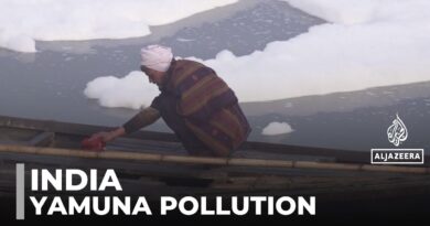 New Delhi pollution: Toxic foam blankets Yamuna river