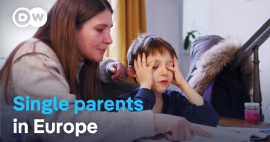 Help for single parents – Can work and family life work better? | DW Documentary