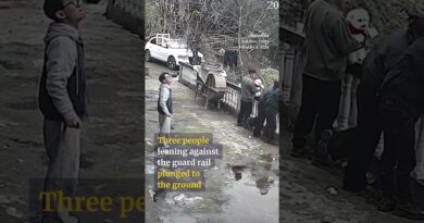 Terrace collapse sends three tumbling in Guizhou