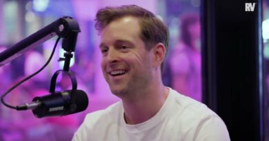 The Future of Solana’s Crypto Phone | with Solana Mobile’s Emmett Hollyer