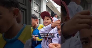 TikTokkers hungry for Indonesian man’s ‘mini-food empire’