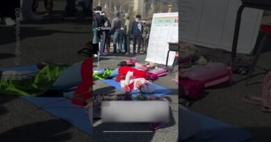 Activists rally outside White House against war with Iran