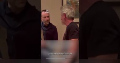 Actor Sean Penn gifted a special ‘Oscar’ by Ukraine’s railway company | AJ #shorts