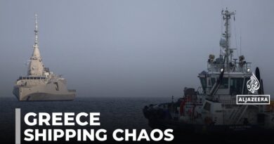Global shipping disruptions: Hundreds of Greek commercial vessels stranded