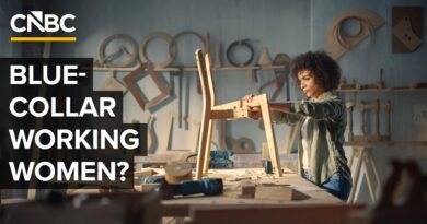 How AI Is Pushing More Women Into Blue-Collar Careers