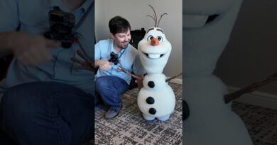 Is this the best robot Disney’s ever made? #TITW