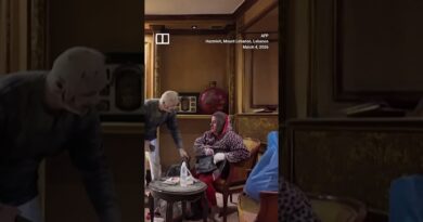 Israeli strikes hit 2 towns in Lebanon