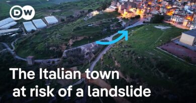 Italy: A town on the edge of falling down a hill | DW News