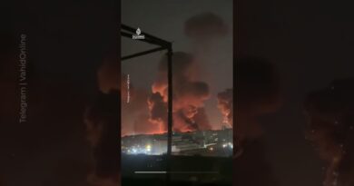 Massive explosions, fires from US-Israeli strikes on Tehran | AJ #shorts