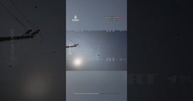 Missile strikes close to reporter during Israeli attacks in Lebanon | AJ #shorts