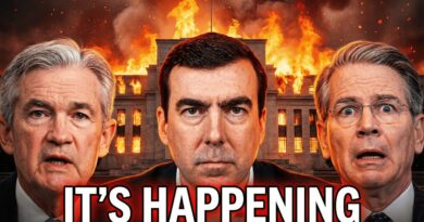 Stocks Crashed the Last Time Bonds and the Dollar Did This—And It’s Happening NOW!