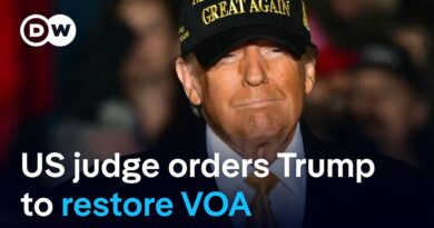 US federal judge blocks Trump’s shut down of international broadcaster Voice of America | DW News