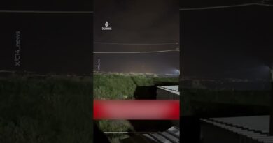 Videos show Iranian cluster munitions falling over southern Israel | AJ #shorts