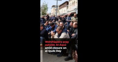 Worshippers pray outside Al-Aqsa amid closure on al-Quds Day | #ajshorts