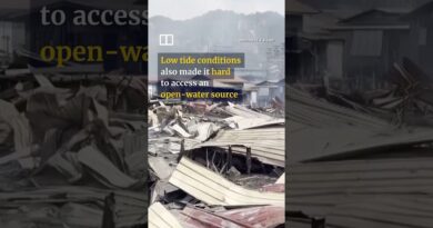 Blaze destroys over 1,000 homes in Malaysian water village