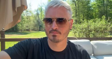 BREAKING: ROGAN CUCKS TO TRUMP AT WHITE HOUSE! TRUMP FAKES IRAN PEACE FOR PROFIT! KASH’S ALCOHOLISM