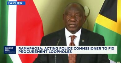 Cyril Ramaphosa suspends police chief