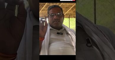 “जितने पैसे के कीटनाशक हम लोगों ने डाले हैं उतने का आम बाग़ में नहीं निकलेगा.”