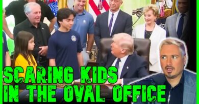 Unhinged Trump TERRIFIES Little Kids With Oval Office CRASH OUT!! | The Kyle Kulinski Show