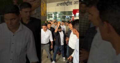 Abhijeet Dipke arrives at the New Delhi airport ahead of the CJP protest.