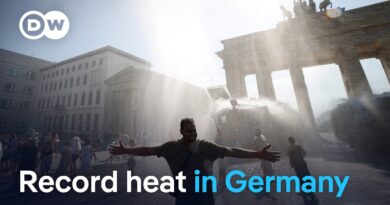Germany records hottest day ever as Europe heat wave worsens | DW News