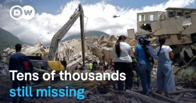 Hope fading for trapped survivors of Venezuela earthquake | DW News
