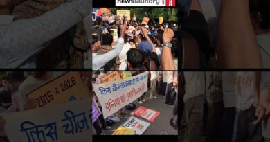 In conversation with the protestors at the CJP protest in Pune