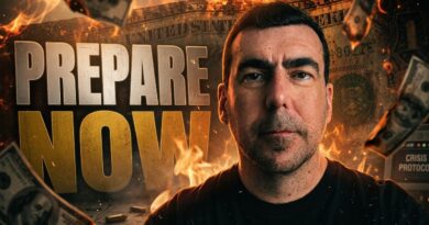 THE DEATH OF THE DOLLAR: Why Negative Real Wages Just Broke the Economy