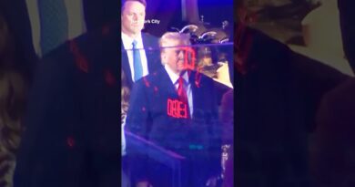 Trump Is Booed at Game 3 of NBA Finals