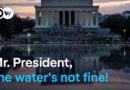 Washington’s Reflecting Pool hit by algae bloom & peeling paint | DW News