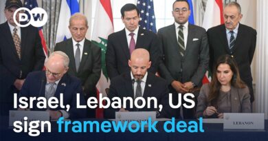What’s in the new Lebanon peace deal? | DW News