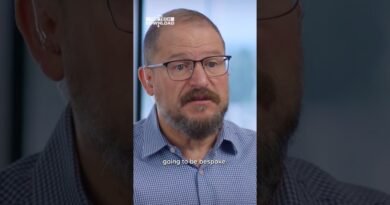Why AI Companies are Doubling Down on Smartglasses