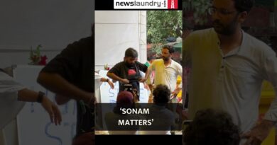 Abhijeet Dipke Wears “Sonam Matters” T-Shirt at Protest!