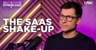 AI Agents Are Moving Into Real Work. What Happens to SaaS? | Sierra AI Co-founder Clay Bavor