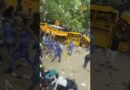 Delhi Police ने कहा कि वे प्रदर्शन स्थल खाली करा रहे हैं, और इसके लिए बल प्रयोग नहीं किया गया है.